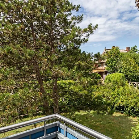 Schoene Aussichten Daire Wieck auf dem Darss